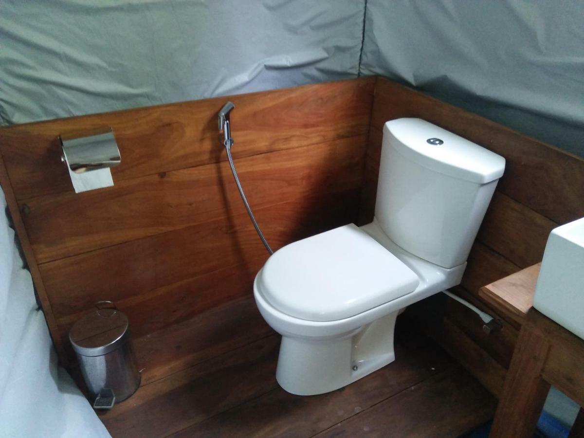 Makulu Safari Camping อุดาวาลาเว ภายนอก รูปภาพ