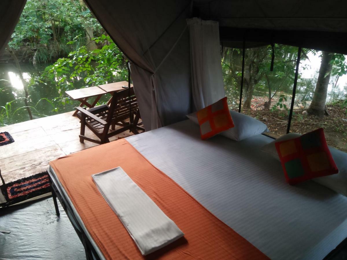 Makulu Safari Camping อุดาวาลาเว ภายนอก รูปภาพ